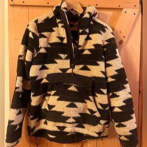 North Face Campshire Fuzzy Sherpa Fleece Pullover Sweatshirt Aztec Navy Cream